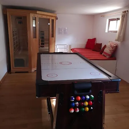 Chalet Mont Milo, Spacieux, 5ch, Sauna, Billard, Babyfoot, Borne De Recharge Electrique Briancon (Hautes-Alpes)